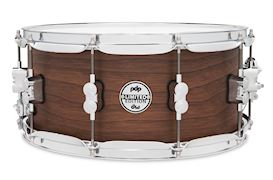 PDP BY DW - PDSN6514MWNS 14x6.5 20-PLY LTD MAPLE WALNUT SNARE